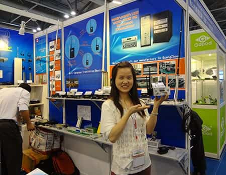 Cabine de transmissor de transmissão FM em HKEF 2012