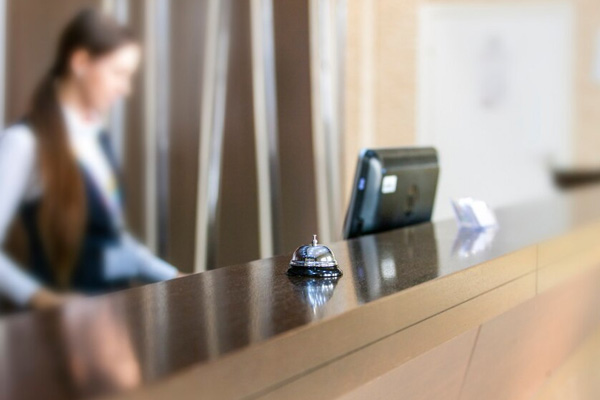 contactless-hotel-adeegyada.jpg