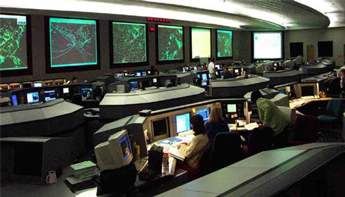 fmuser-custom-control-room-console-desks-tables-for-air-traffic-control-management.jpg