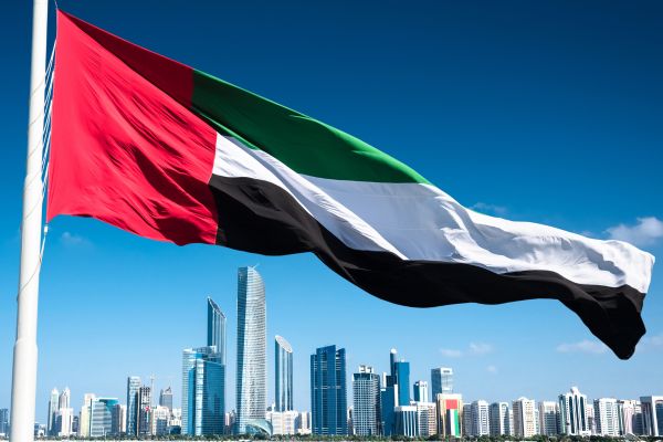 Apa Bisnis Hotel IPTV Layak Dicoba ing UAE? Fakta Kanggo Ngerti